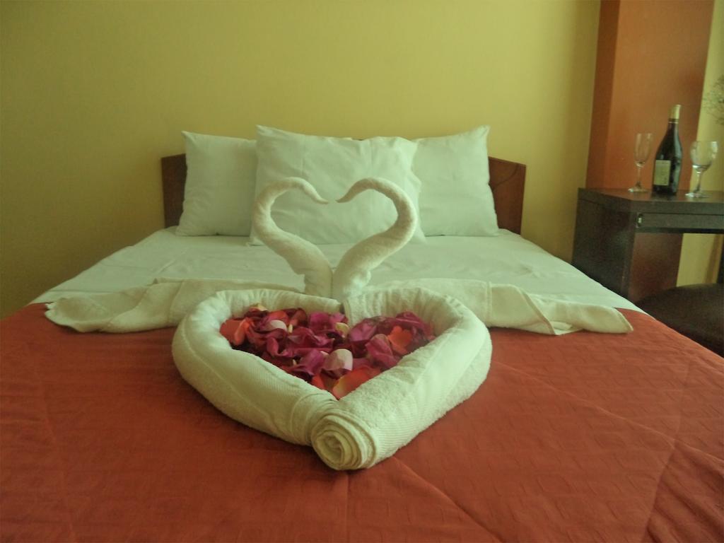 Hotel Primavera Chiclayo Zimmer foto