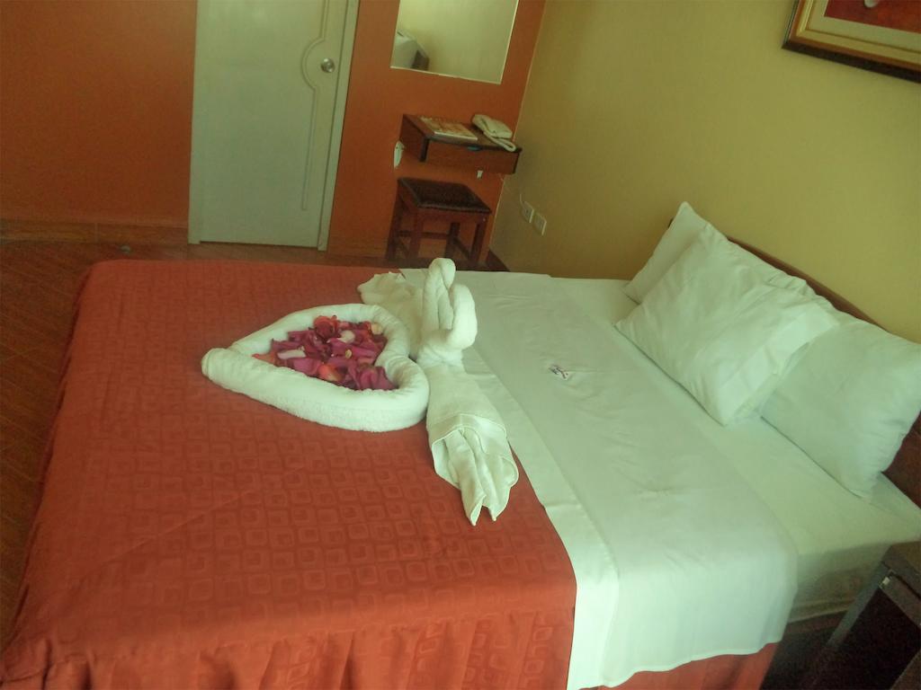 Hotel Primavera Chiclayo Zimmer foto