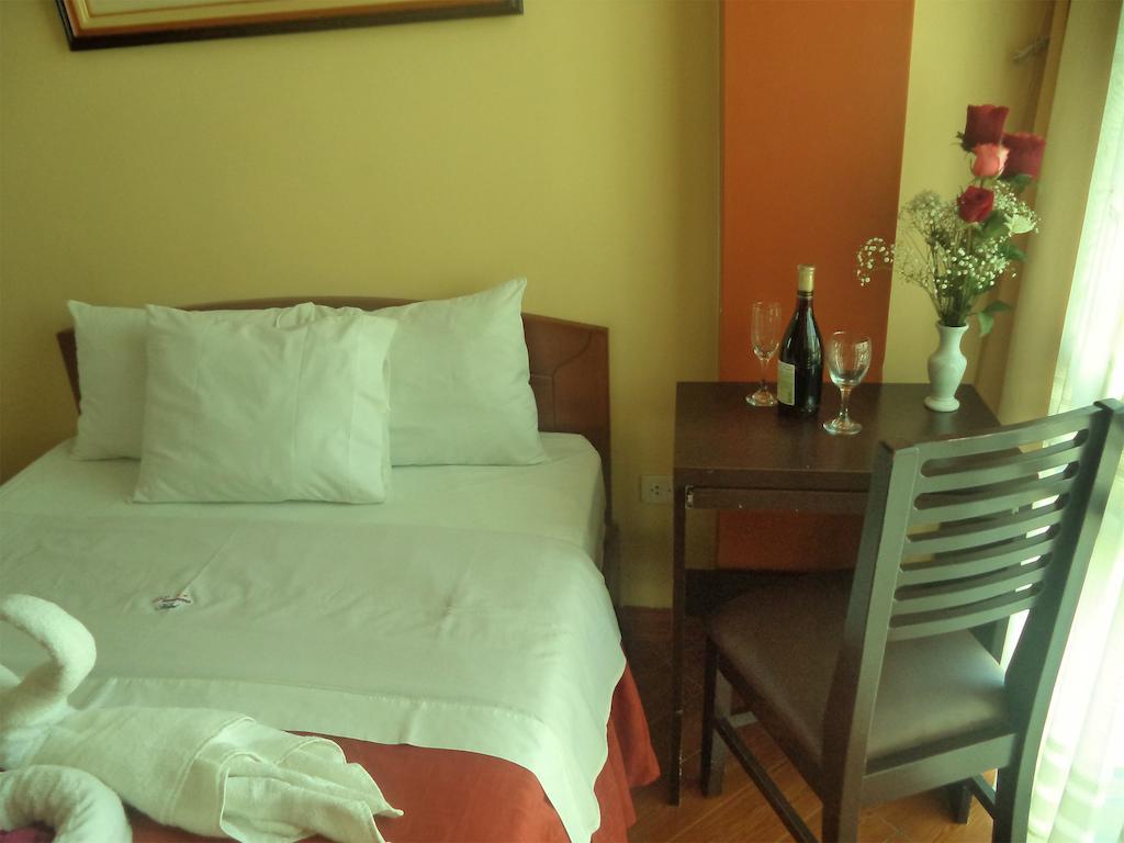 Hotel Primavera Chiclayo Zimmer foto